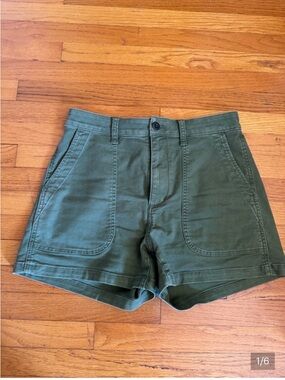 Madewell Olive Utility Patch-Pocket Shorts